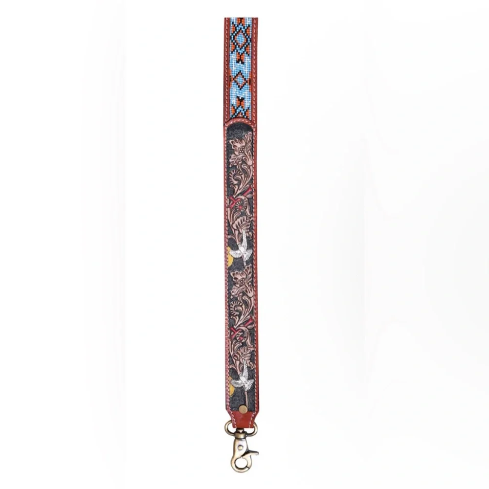 NWT Myra Bag Beaded & Leather Handcrafted Bag Strap with Beautiful Dove Tooling - Picture 3 of 7